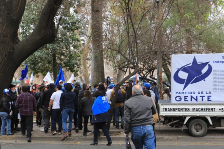 Tras consulta virtual, el Partido de la Gente se inclina por José Antonio Kast