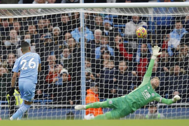 Lluvia de goles en triunfo del Manchester City frente al Leicester marcó el 