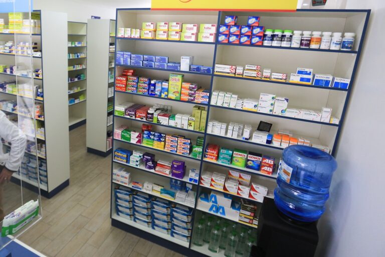 ISP advierte el retiro voluntario de antialérgico por falta de efectividad en uno de sus lotes