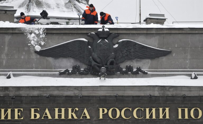 Banco Central y Gobierno de Rusia aportarán 