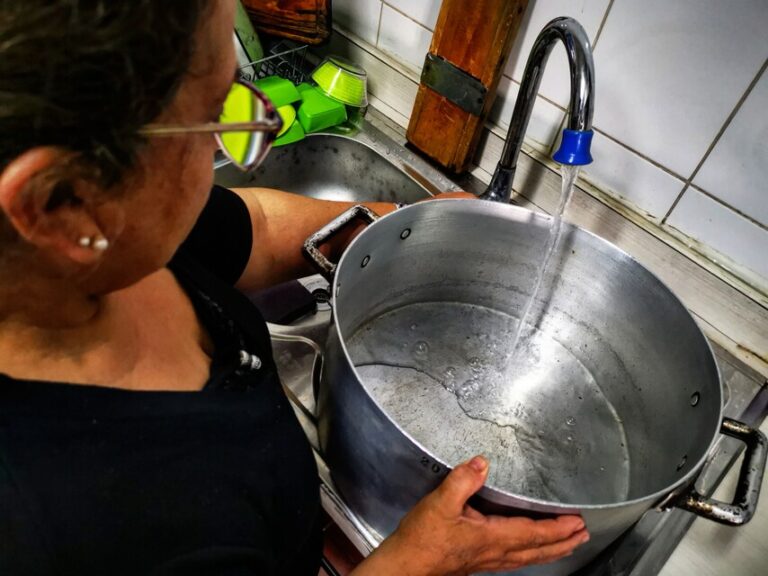 Corte de agua afectará a parte de la RM el 12 de octubre: Revisa horarios y comunas afectadas