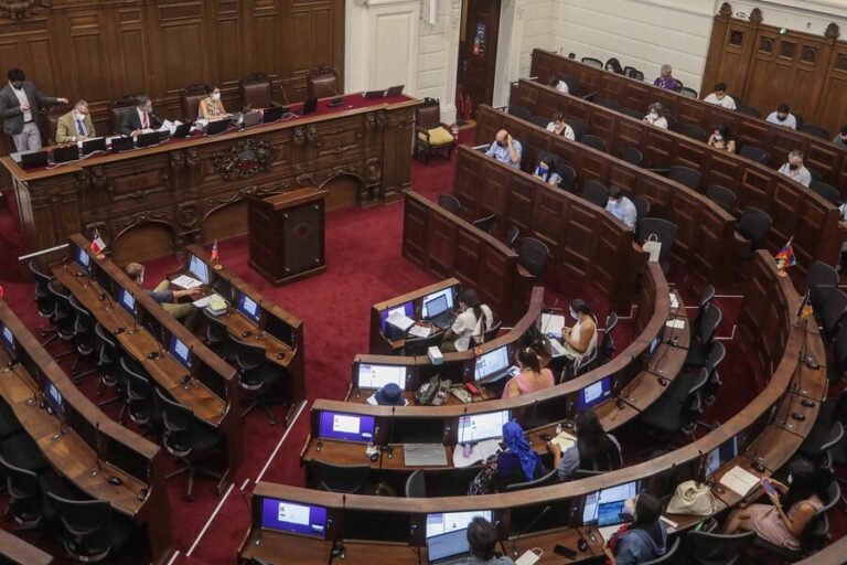 Comisión de Sistemas de Justicia de la Convención envió primer informe que será sometido al pleno el 15 de febrero