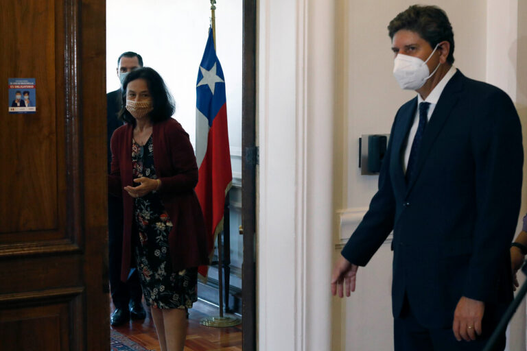 Consejo de Estabilidad Financiera de Chile discutió los impactos económicos del conflicto Rusia-Ucrania