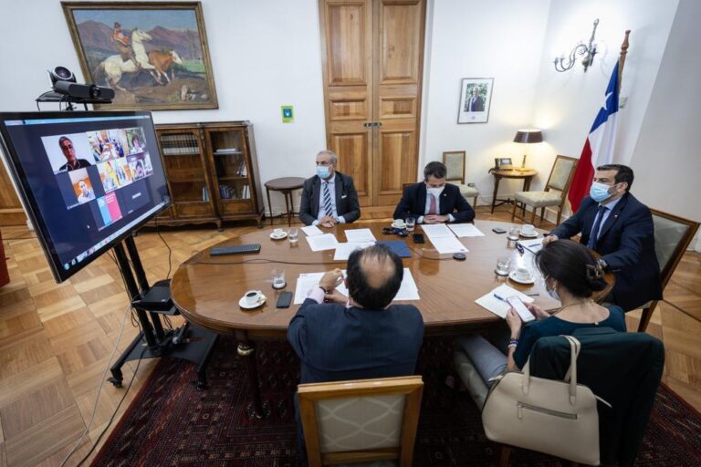 Junto a futura subsecretaria: Cancillería se reunió con el gobierno de Bolivia para abordar cooperación trasfronteriza