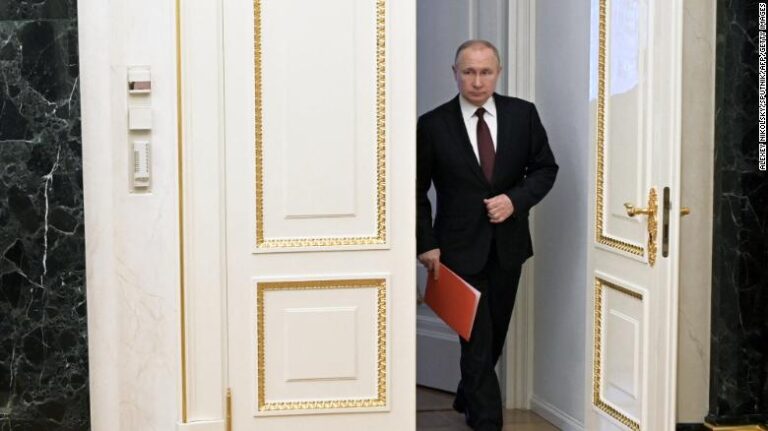 Se espera que EE. UU. imponga sanciones a Putin este viernes