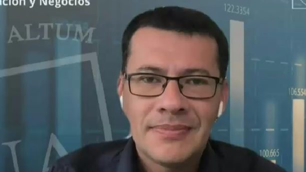 Decano de la Facultad de Negocios de la UA sobre el crecimiento para el 2022: 