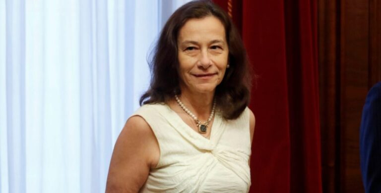 La primera mujer en asumir el cargo: Rosanna Costa fue nombrada como presidenta del Banco Central