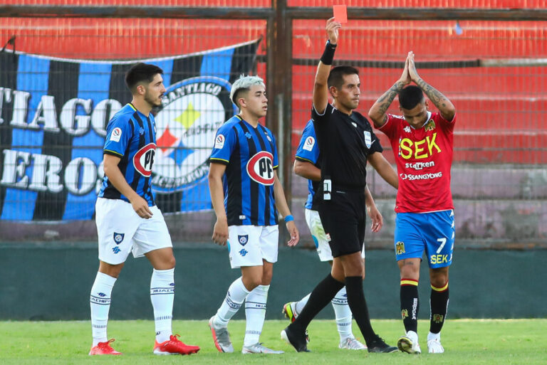 Unión Española se impuso contra Huachipato y escaló al cuarto lugar del Campeonato Nacional