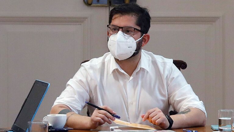 Presidente Boric ofreció su ayuda a Venezuela y espera que 