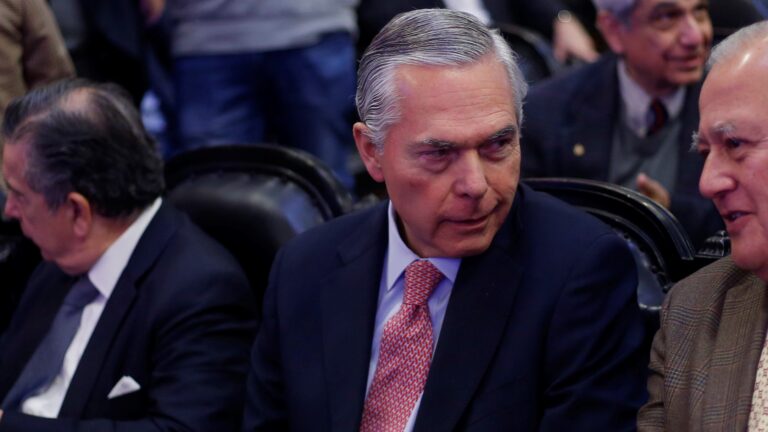 Caso malversación de fondos: Corte Marcial otorgó libertad bajo fianza al ex comandante Óscar Izurieta