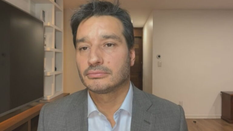 Abogado de empresa en juicio con farmacias populares: 