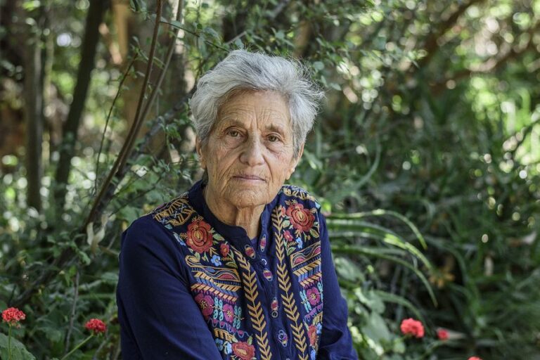 Falleció Adriana Hoffmann, destacada bióloga y activista medioambiental chilena