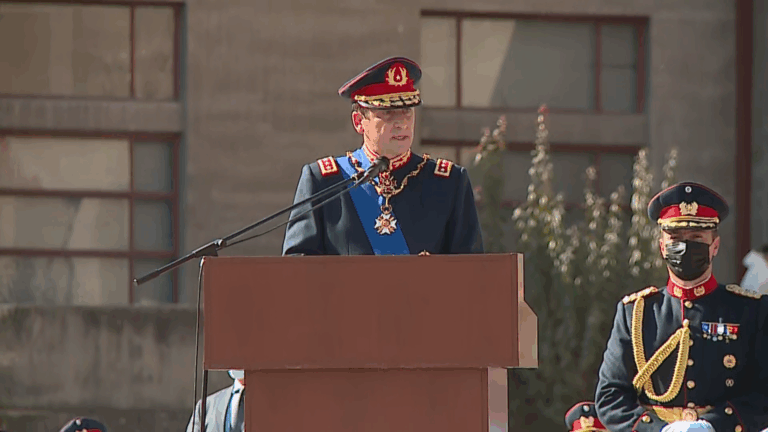 General Javier Iturriaga asume el cargo de comandante en jefe del Ejército