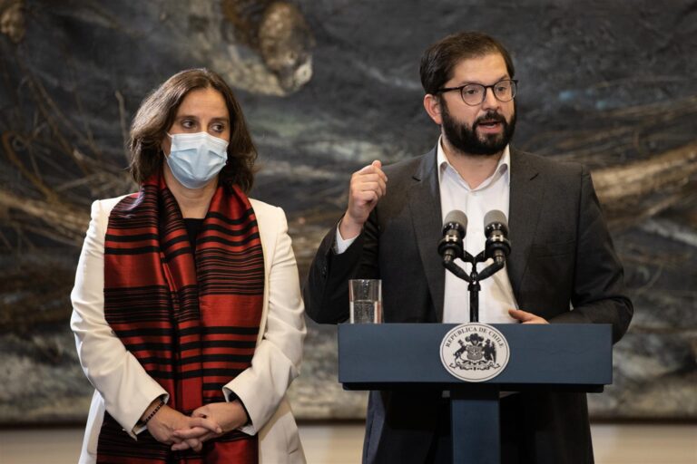 Ministra Urrejola defendió la asistencia de Cuba, Nicaragua y Venezuela en la Cumbre de Las Américas en EE.UU.