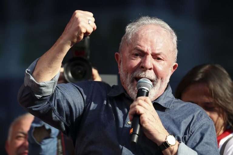 Del destierro político a la batalla por la presidencia: Raúl Sohr y el retorno recargado de Lula da Silva
