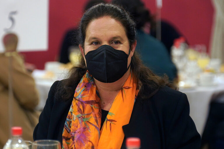 Se encontraban su hijo y marido: Ministra Maya Fernández sufre robo de su domicilio