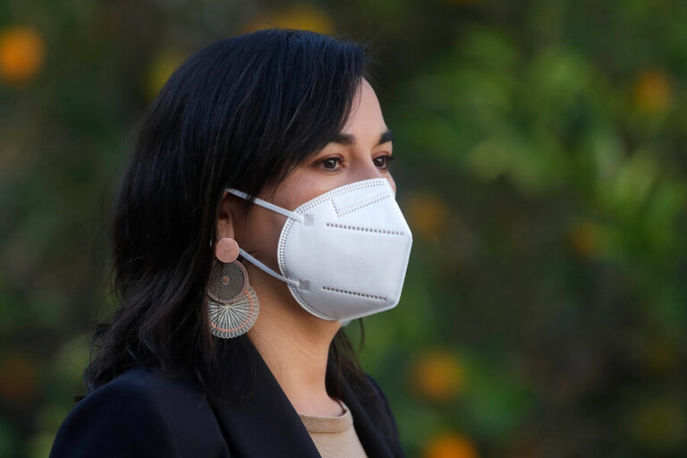 Siches responde a cuestionamientos por demora en querella del Gobierno contra Héctor Llaitul