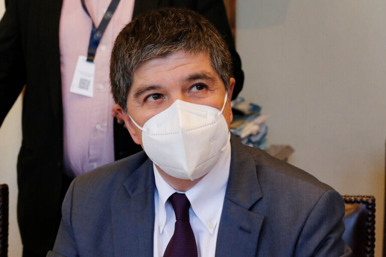 Gobierno anunció reforzamiento policial en el eje Alameda por alza en hechos delictuales