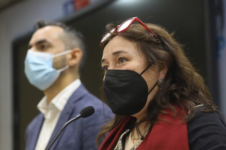 Receta electrónica, fiscalización y más: Gobierno lanza serie de medidas para prevenir más fallas en anticonceptivos