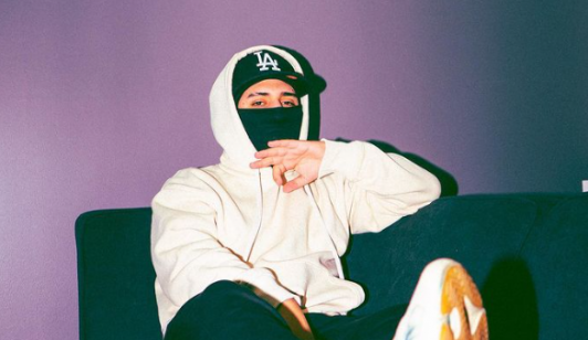 Magicenelbeat, productor tras 