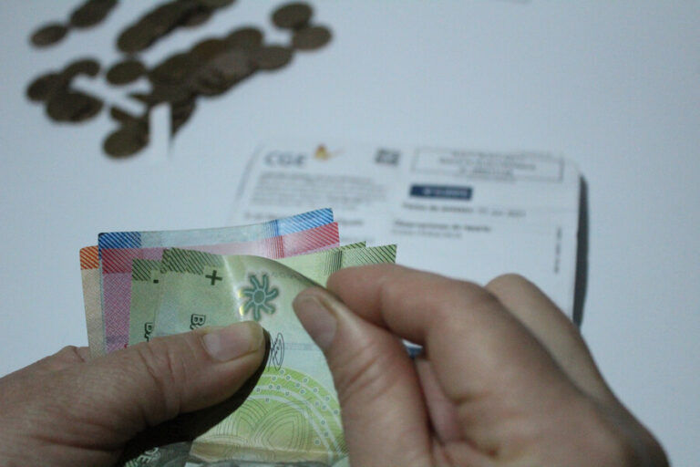 INE: La mitad de los trabajadores obtuvo ingresos iguales o menores a los $457 mil en 2021