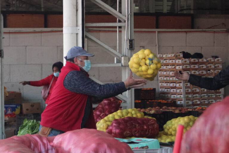 INE: La tasa de desempleo vuelve a caer y llega al 7,8% en el trimestre de abril-junio