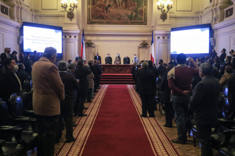 Encuesta Data Influye y el fin de la Convención: Un 58% calificó el proceso “muy por debajo” de sus expectativas