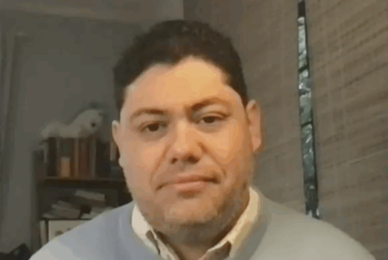 Alberto Larraín, psiquiatra: 