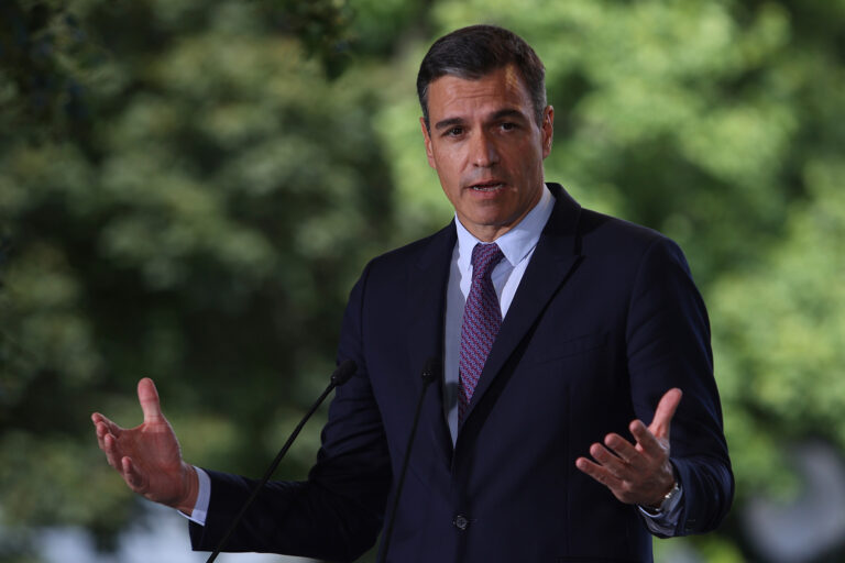 Presidente España dice que su país puede ser un centro de exportación de gas para evitar ser 