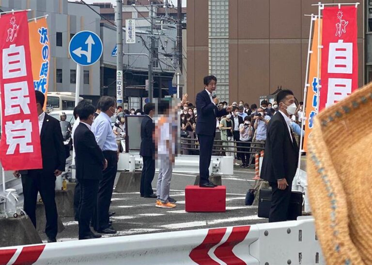 Shinzo Abe, ex primer ministro de Japón, murió baleado en atentado durante acto electoral