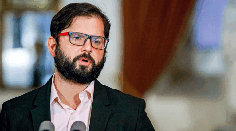 Presidente Boric califica como 