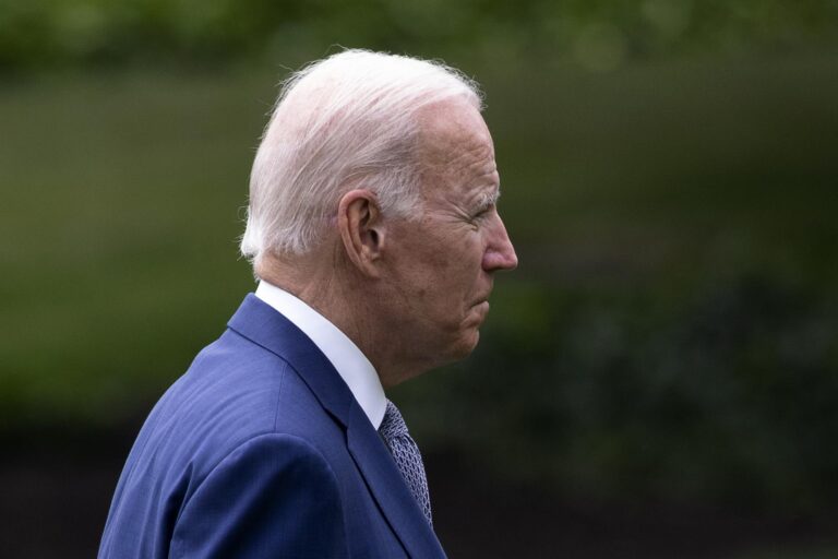 Biden ofrece a Putin negociar un nuevo tratado nuclear para 2026