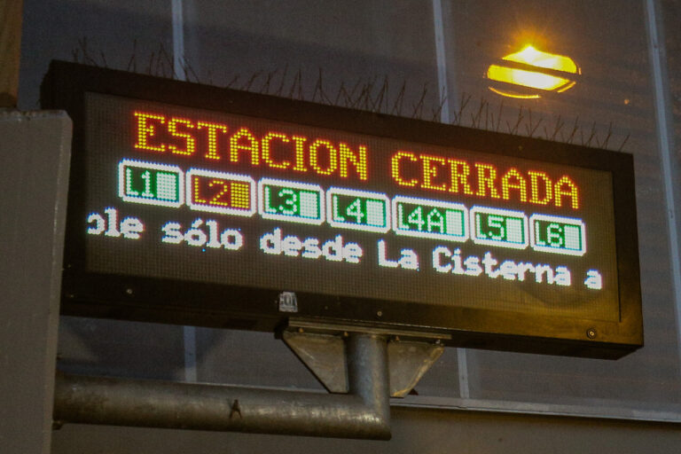Metro planea restablecer el servicio completo de la Línea 2 antes de la hora punta