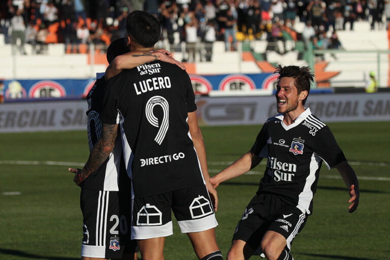 Colo Colo superó a Cobresal en El Salvador y dio otro paso rumbo al título