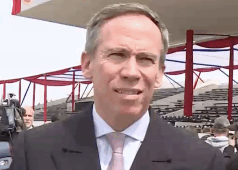 Diputado Alessandri por pifias contra Boric: 