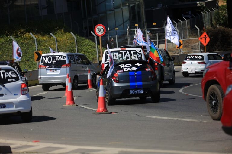 No + TAG realiza manifestaciones en las autopistas del país: Piden rebaja del 80%