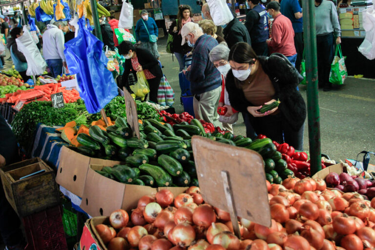Imacec de agosto no presentó ninguna variación: El mercado esperaba una baja de 1,5%