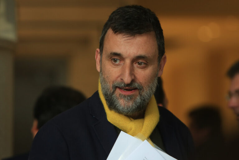 Amarillos se constituye oficialmente como partido: Será presidido por Cristián Warnken