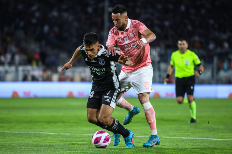 Colo Colo y la UC protagonizaron infartante empate en el Macul: Albos quedaron a un triunfo del título