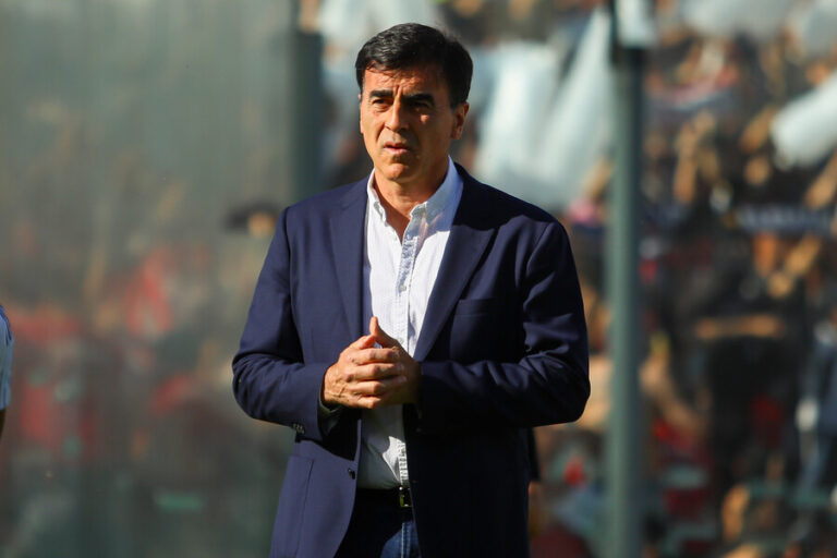 Gustavo Quinteros tras empate ante Curicó: 