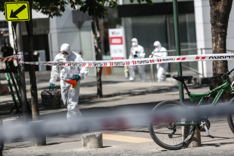 Fiscalía y bomba en edificio de Las Condes: 