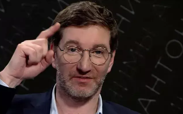 Suspenden a presentador ruso que llamó a matar niños ucranianos