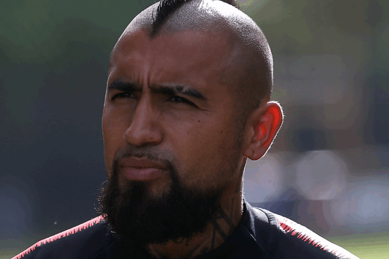 Hipódromo Chile advierte acciones legales contra Arturo Vidal por decir que 