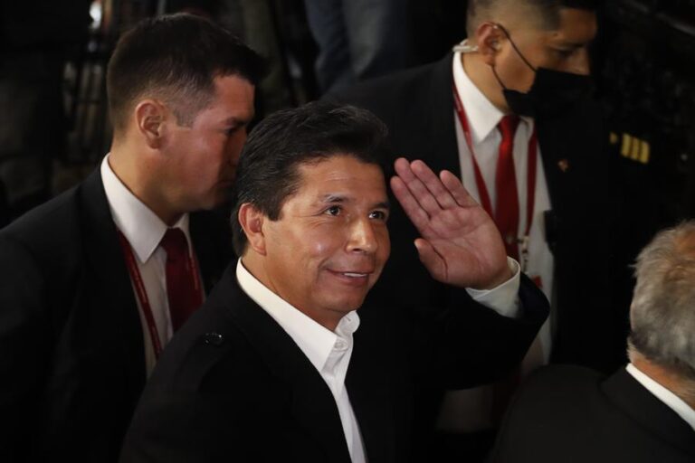 Crisis en Perú: ¿Qué acusaciones enfrenta el presidente Pedro Castillo ante la justicia?