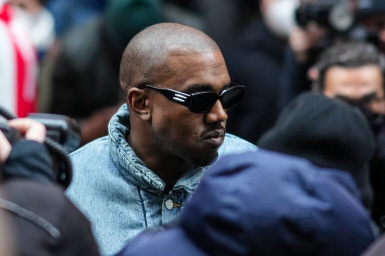 Tras ser bloqueado de Twitter por comentario antisemita: Kanye West adquirirá una plataforma de redes sociales