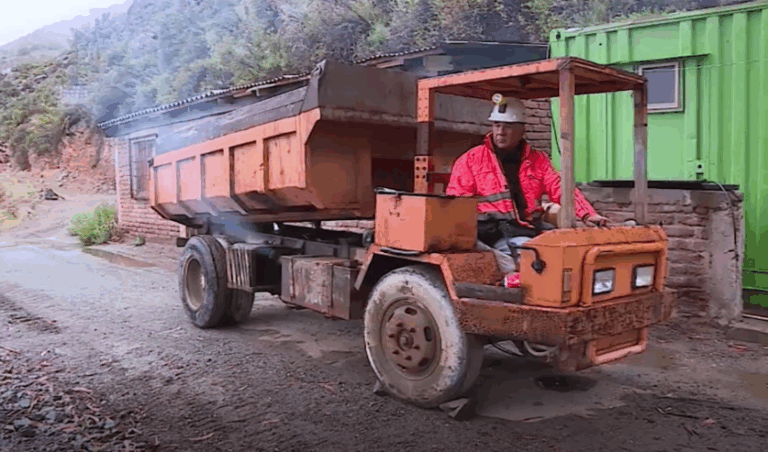 Programa del gobierno ayuda a fomentar el desarrollo y aplicación de tecnología en la pequeña minería