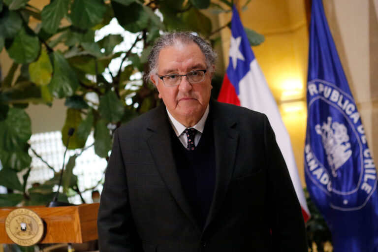 Huenchumilla respaldó designación de García y criticó a la DC: 