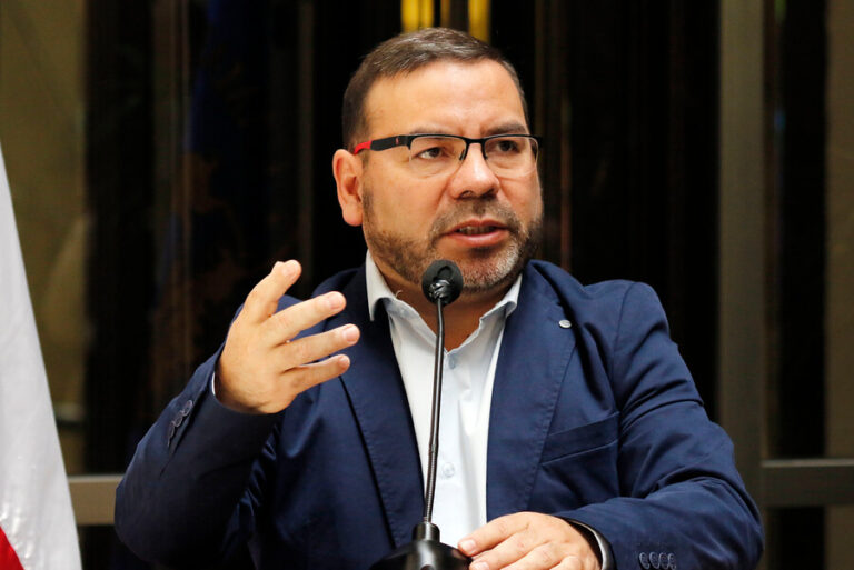 Boris Barrera inició acciones legales contra medios que ocuparon su imagen para difundir reportaje de Ciper