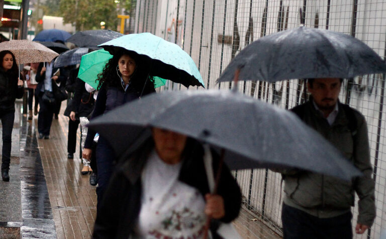 Dirección Meteorológica advierte probabilidad de tormentas eléctricas para este viernes