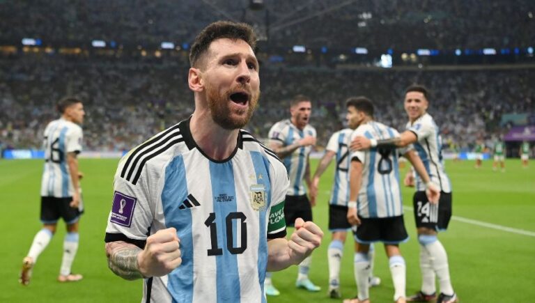 Respira Argentina: La albiceleste derrotó a México y se vuelve a meter en carrera por acceder a octavos